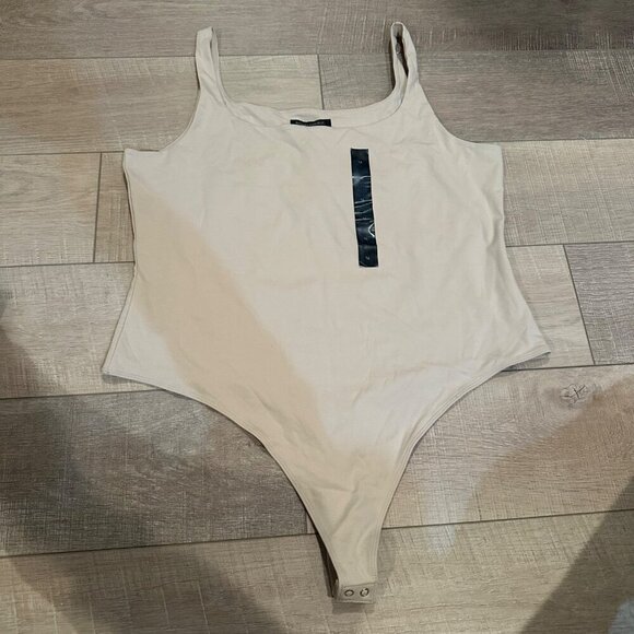BANANA REPUBLIC WOMENS BODY SUIT XL NEW TAN NUDE - Picture 1 of 9